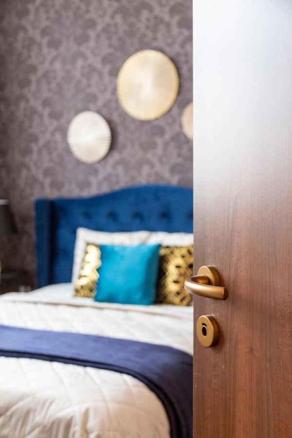 Deluxe Central Quentin Apartment 3Bedrm, 2Bathrm بودابست المظهر الخارجي الصورة